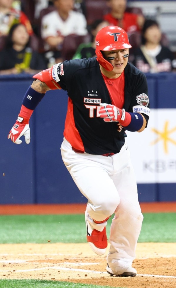 ‘무조건 잔류’는 없다던 42세 FA 최형우 행선지, 확실한건 KIA-삼성 2파전