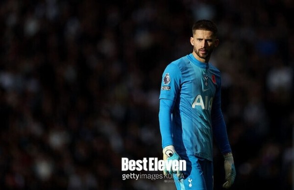 "제대로 싸우지 않았다"… 아스널전 1-4 참사 뒤 토트넘 GK 비카리오의 통렬한 사과, "팬들에게 죄송하다"