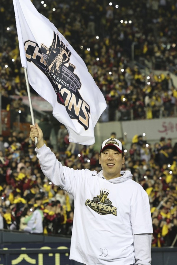 샐러리캡 저울질하는 LG, 김현수에게 오버페이 어렵다···일단 한 번 더 만나 협상하기로