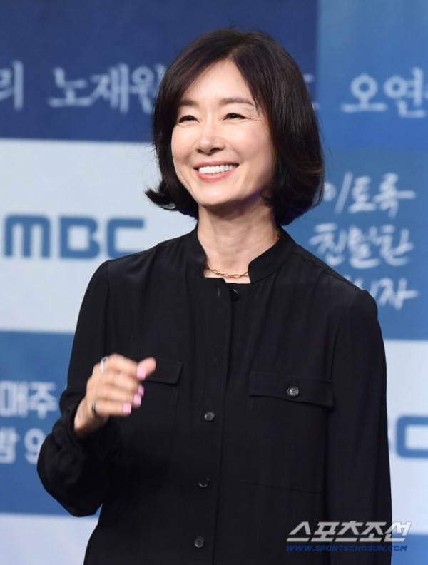오연수, 유튜브서 '훈남' 26세 子 최초 공개 이유..."관종 아닌 일상 기록" ('오연수')
