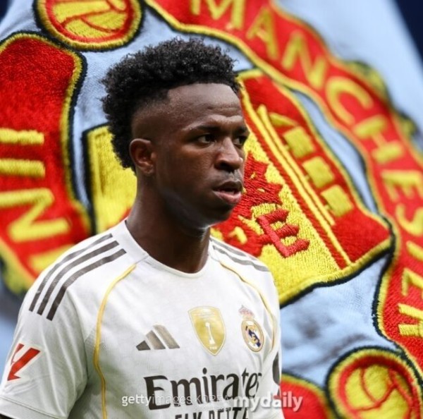 '대충격' 맨체스터 유나이티드, '미친 영입' 승인났다! 3400억 투자 결단...이미 에이전트와 논의 시작 “레알 마드리드 퇴단 확정”